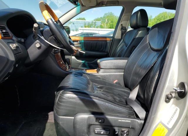 
								LEXUS LS430 2001 SILVER WITH SMALL DAMAGE full									