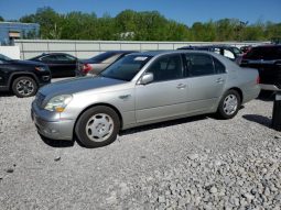 
										LEXUS LS430 2001 SILVER WITH SMALL DAMAGE full									