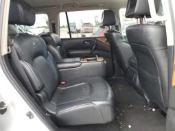 
										INFNITI QX80 2014 WHITE SMALL DAMAGE full									