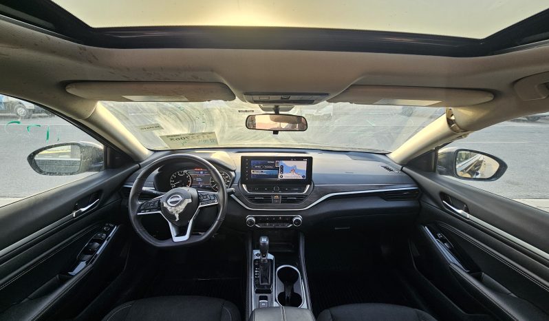 
								NISSAN ALTIMA SV WITH SUNROOF 2023 BLACK full									