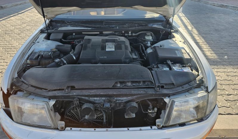 
								LEXUS LS400 1997 WHITE full									