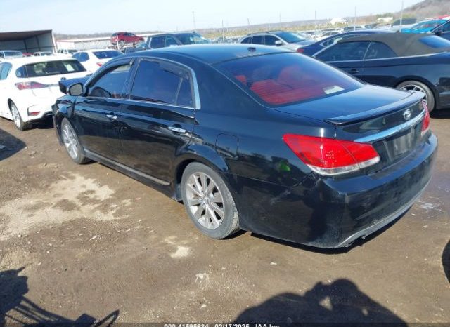 
								TOYOTA AVALON 2011 BLACK LIMITED full									