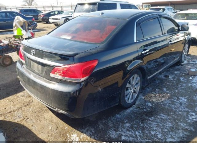 
								TOYOTA AVALON 2011 BLACK LIMITED full									