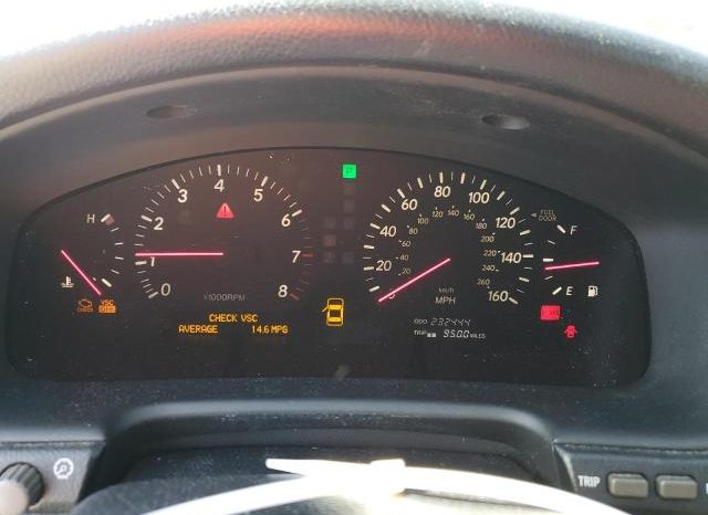 
								LEXUS LS430 2001 SILVER WITH SMALL DAMAGE full									