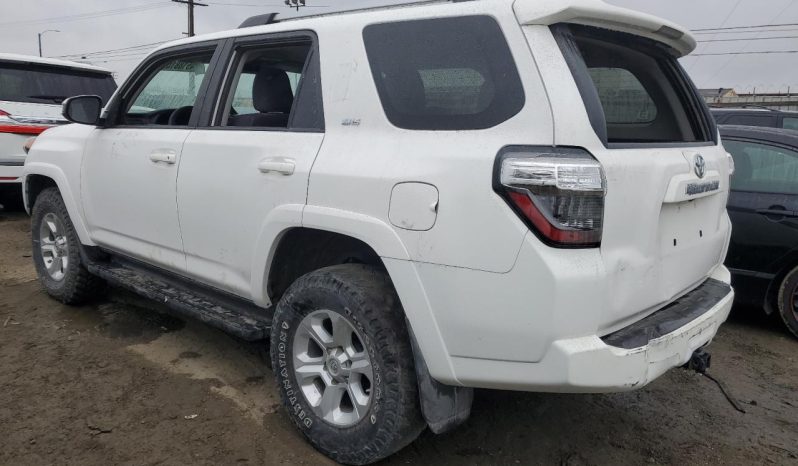 
								TOYOTA 4RUNNER 2020 WHITE SR5 4WD full									