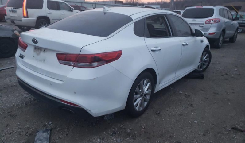 
								KIA OPTIMA 2018 WHITE full									