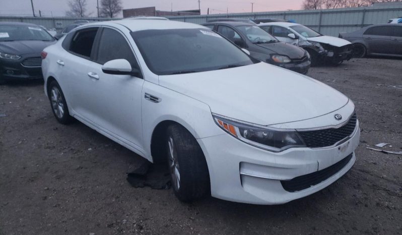 
								KIA OPTIMA 2018 WHITE full									