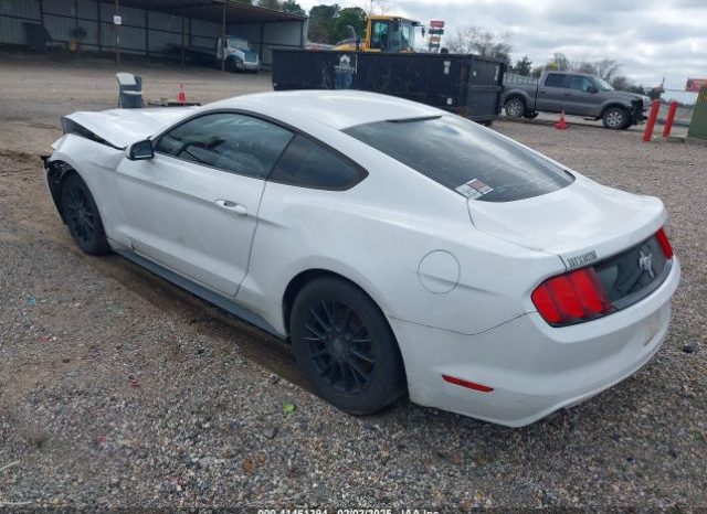 
								FORD MUSTANG 2017 V6 WIHTE full									