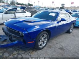 DODGE CHALLENGER 2019 V6 BLUE