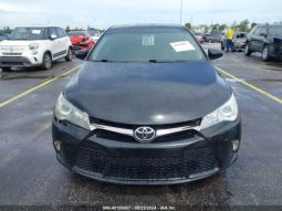 TOYOTA CAMRY 2015 SE BLACK