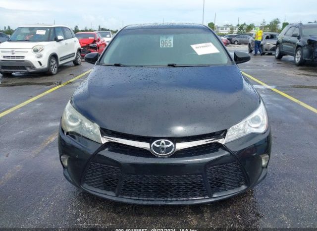 
								TOYOTA CAMRY 2015 SE BLACK full									