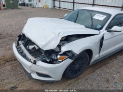
										FORD MUSTANG 2017 V6 WIHTE full									
