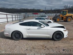 
										FORD MUSTANG 2017 V6 WIHTE full									