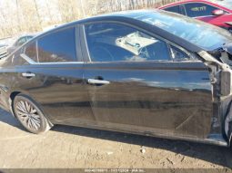 
										NISSAN ALTIMA 2023 SV BLACK full									
