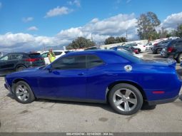 DODGE CHALLENGER 2019 V6 BLUE