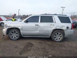 CHEVROLET TAHOE 2015 LT SILVER