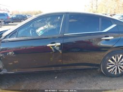 
										NISSAN ALTIMA 2023 SV BLACK full									