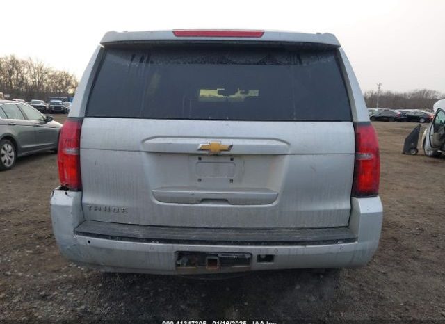 
								CHEVROLET TAHOE 2015 LT SILVER full									