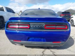 DODGE CHALLENGER 2019 V6 BLUE