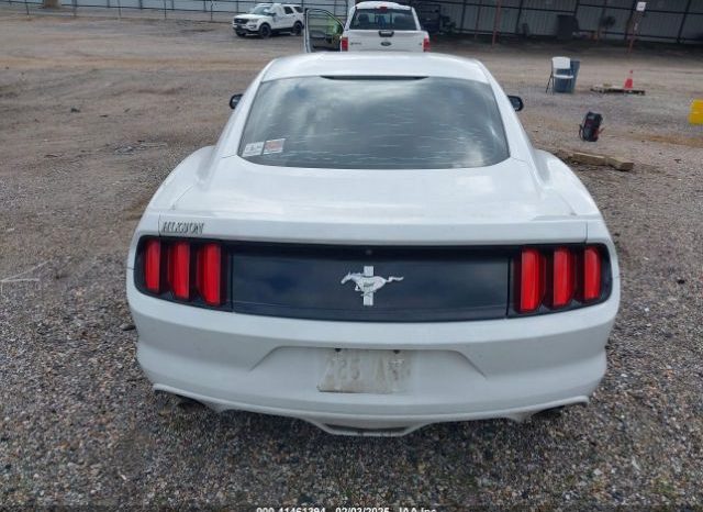 
								FORD MUSTANG 2017 V6 WIHTE full									