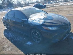 
										TOYOTA CAMRY 2018 XSE FULL OPTION full									