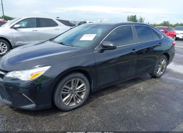 
								TOYOTA CAMRY 2015 SE BLACK full									