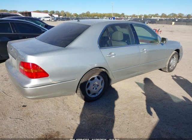 
								LEXUS LS430 2001 SILVER full									