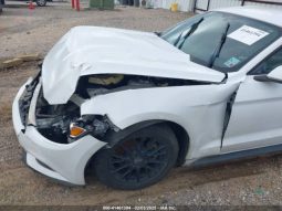 
										FORD MUSTANG 2017 V6 WIHTE full									