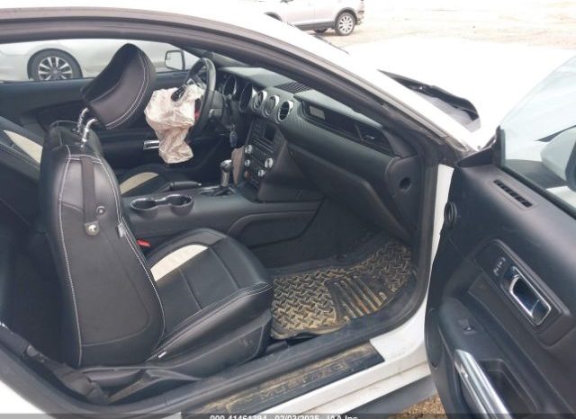 
								FORD MUSTANG 2017 V6 WIHTE full									