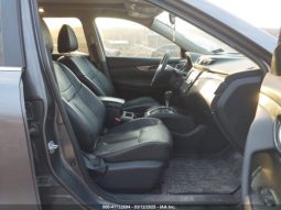 
										NISSAN ROGUE 2016 SL 4WD full									