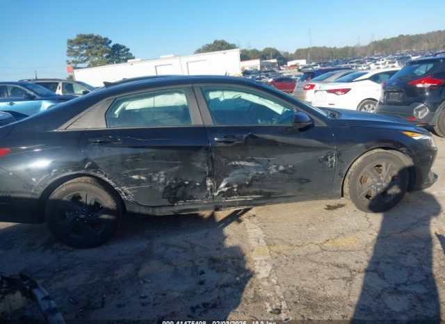 
								HYUNDAI ELANTRA 2023 BLACK SEL full									