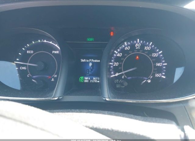 
								TOYOTA AVALON 2015 HYBRID LIMITED COLOR SILVER full									