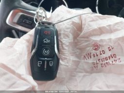 
										FORD MUSTANG 2017 V6 WIHTE full									